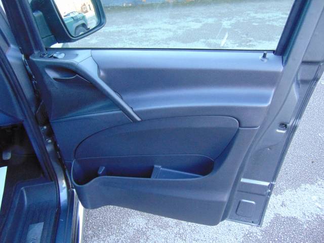 2011 Mercedes-Benz Vito 3.0 122CDI Window Van Auto