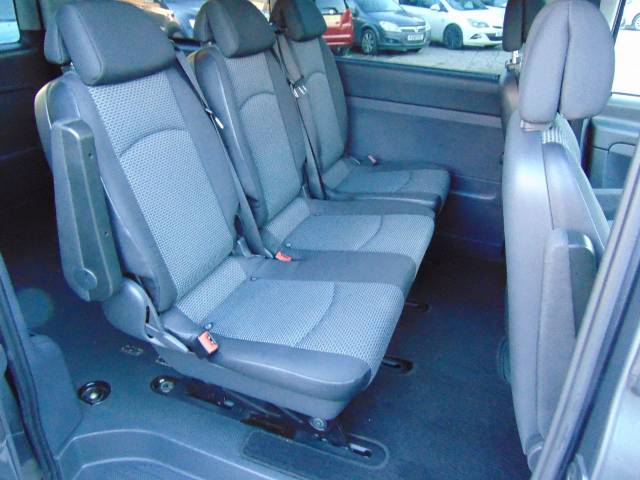 2011 Mercedes-Benz Vito 3.0 122CDI Window Van Auto