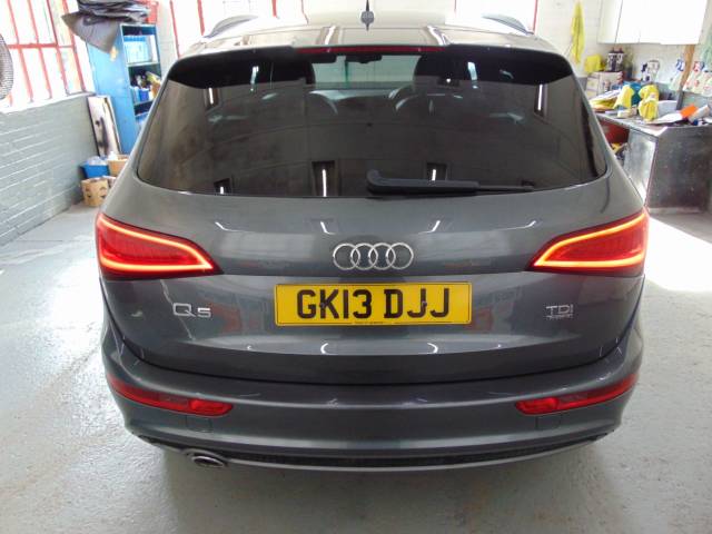 2013 Audi Q5 2.0 TDI Quattro S Line Plus 5dr S Tronic