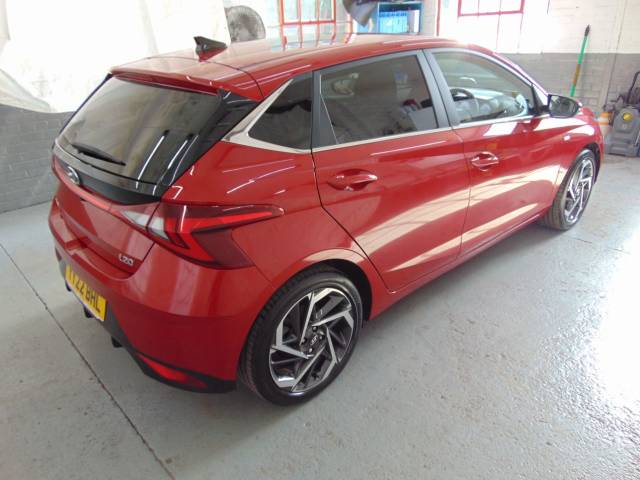 2022 Hyundai i20 1.0T GDi 48V MHD Premium 5dr DCT