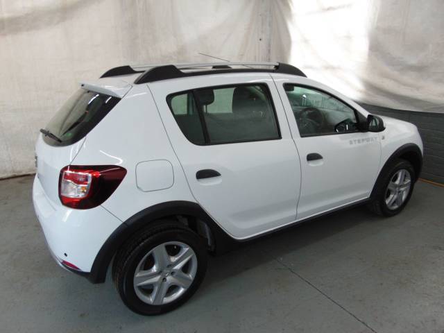 2015 Dacia Sandero Stepway 0.9 TCe Laureate 5dr